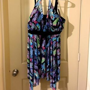 Women’s plus size bathing suit